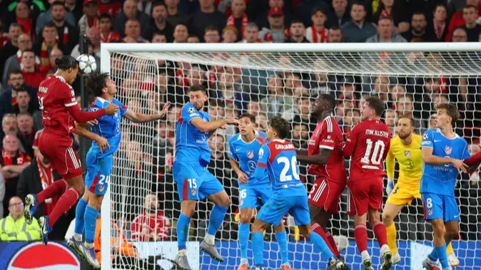 Liverpool son dakikada güldü: 3-2