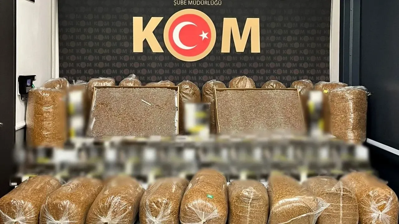 Afyon’da polis baskınında büyük kaçakçılık yakalandı