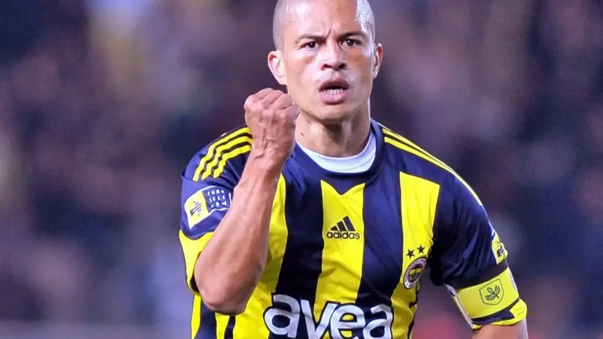 Alex de Souza&#039;dan Saran&#039;a özel tebrik mesajı