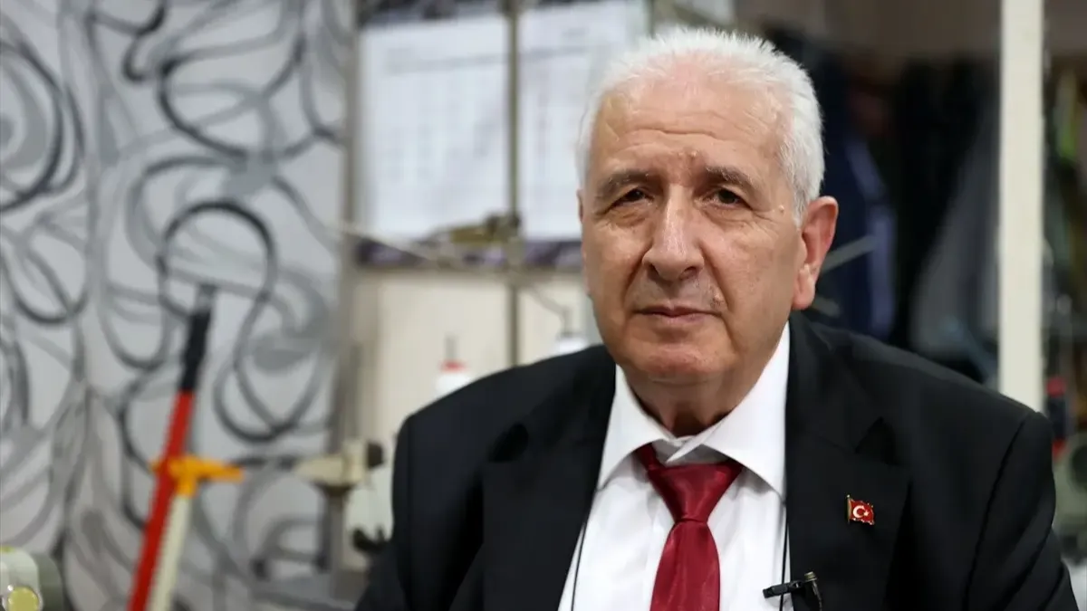 56 Yıllık Mesleğiyle ‘Yılın Ahisi’ Seçildi