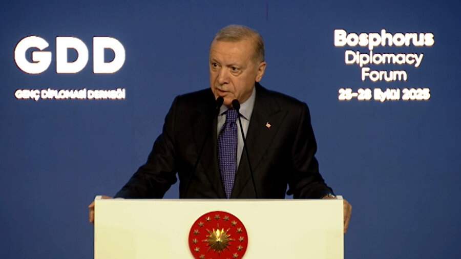 Erdoğan’dan Gençlere: Türkiye Yüzyılı Sizlerle Şekillenecek