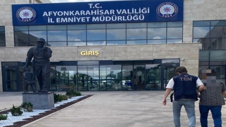 Komiser yardımcılığı sorularını çalan FETÖ’cü yakalandı