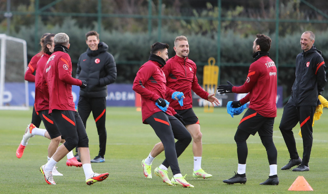 Kral 10 Numara Oynamalı!