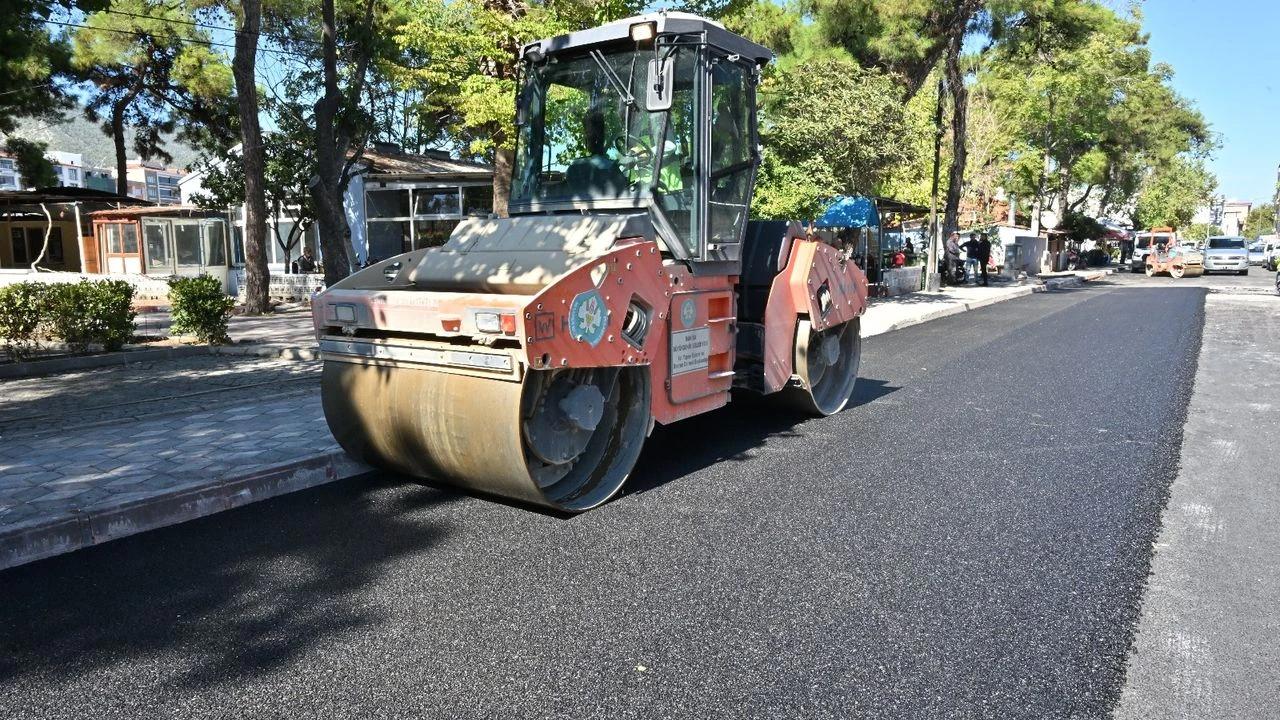 Manisa Büyükşehir’den Kırkağaç’a 5 bin ton asfalt desteği