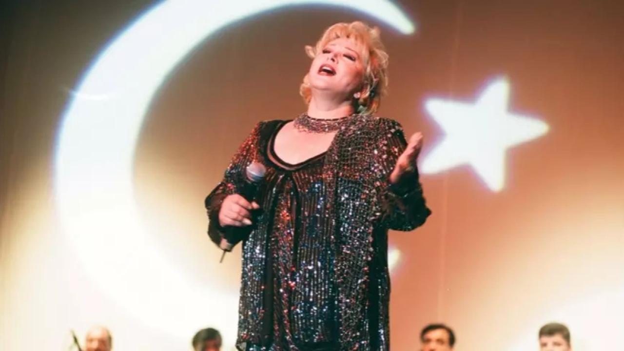 Muazzez Abacı&#039;dan korkutan haber! Kalp krizi geçirdi