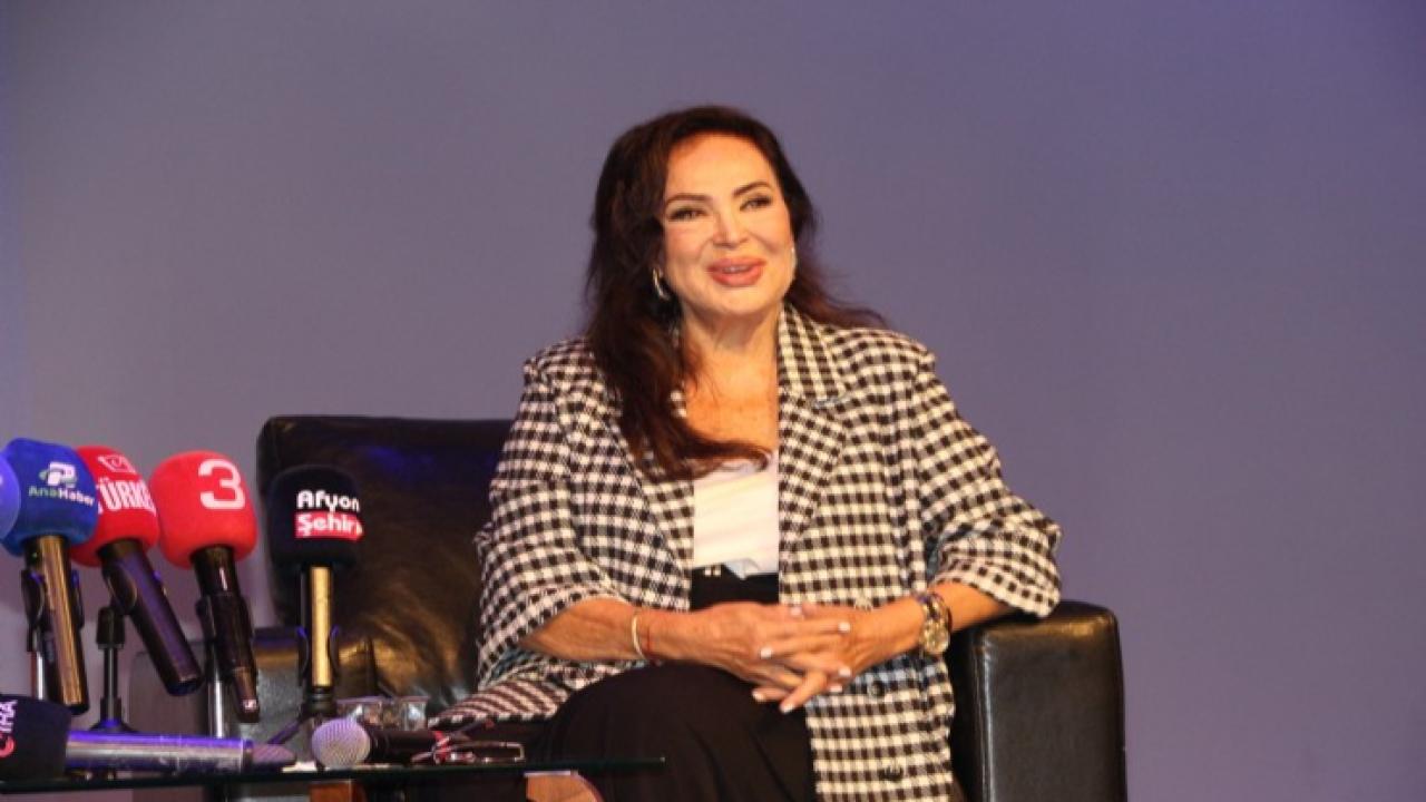 Türkan Şoray: Sinema Artık Bizi Önemsemiyor