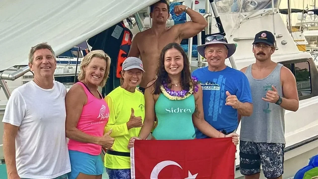 Ultra Maraton Yüzücüsü Bengisu Avcı Homeros Ödülü aldı