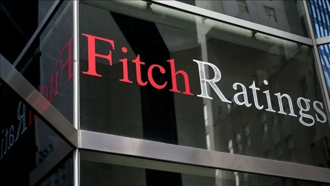 Fitch&#039;ten Türk bankaları için not artırımı!