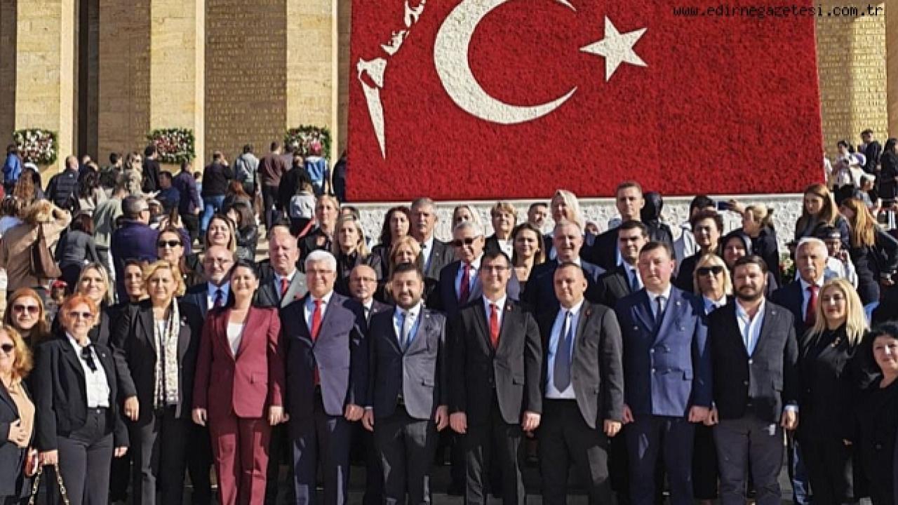 Foça’yı sel vurdu, AK Parti’den tepki geldi: İZSU görevini doğru düzgün yapmadı!