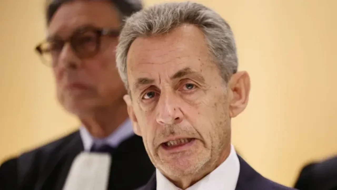İstinaf mahkemesinden eski Fransa Cumhurbaşkanı Sarkozy adli kontrol kararı