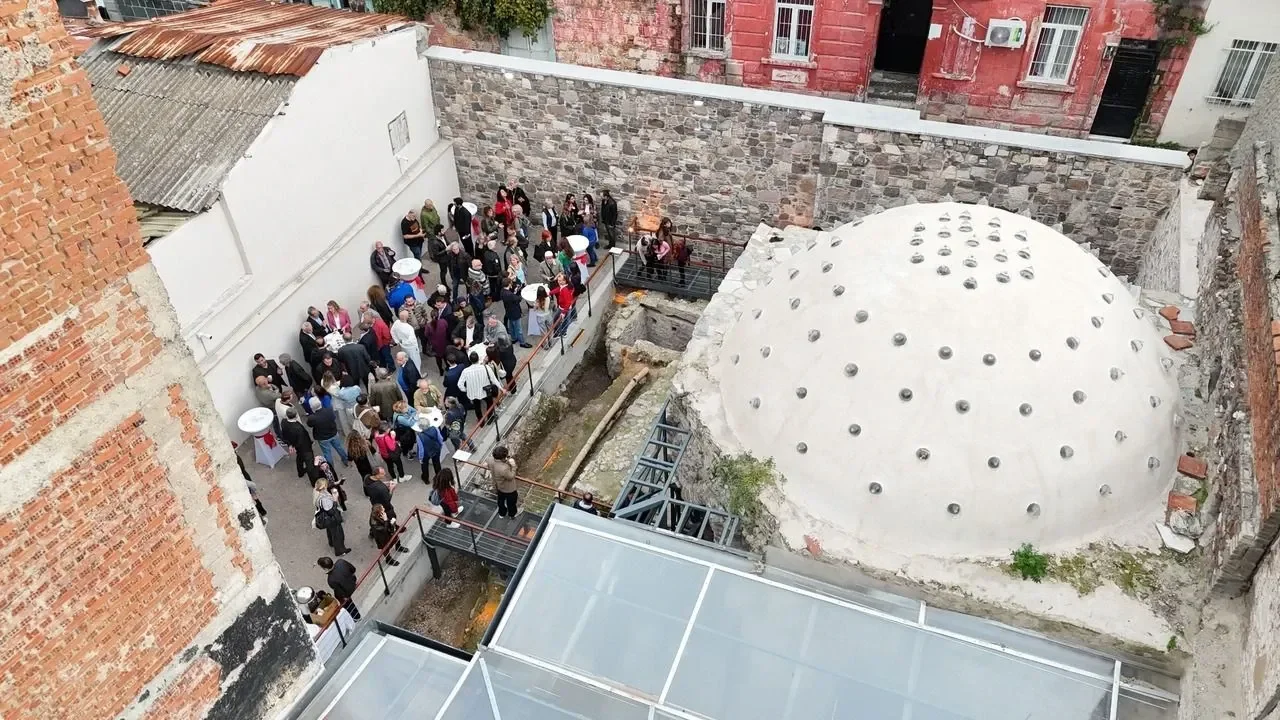 İzmir’de 300 yıllık tarihi hamam yeniden hayat buldu