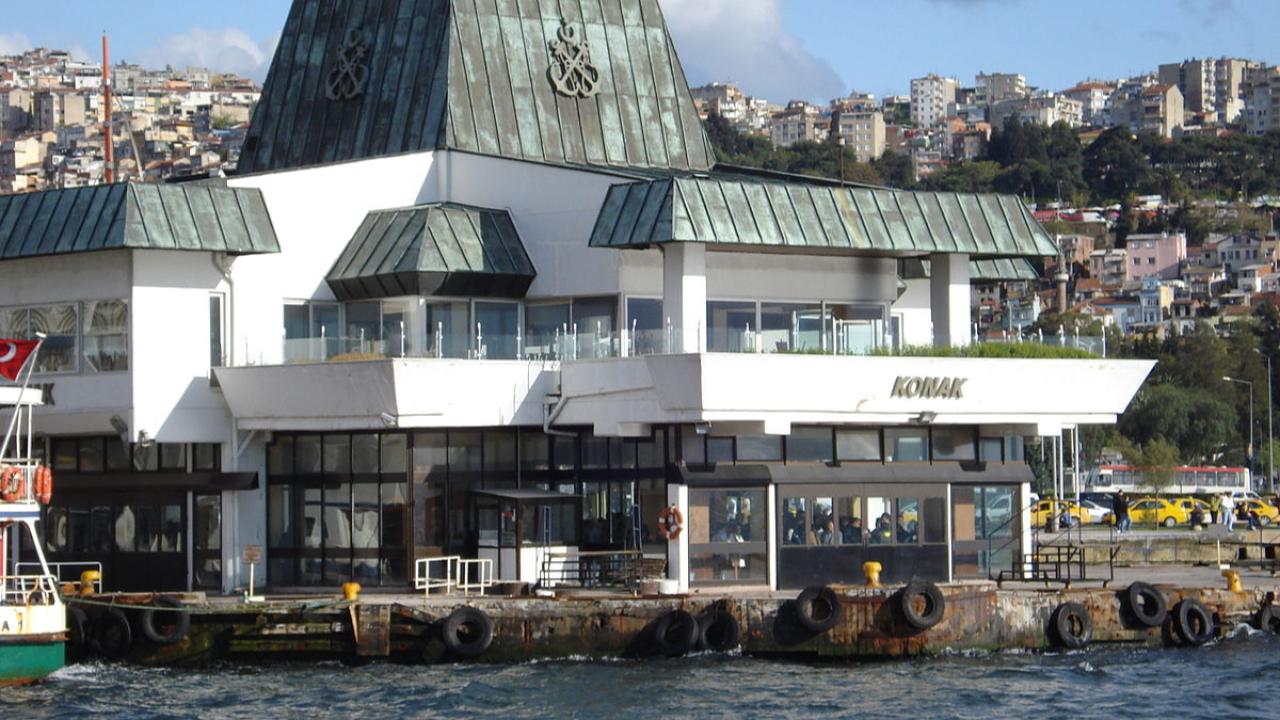 Mecliste gündeme geldi: Konak İskele kapatılıyor mu?