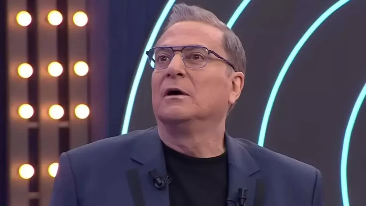 Mehmet Ali Erbil&#039;den servet açıklaması: Oturduğum ev 10 milyon dolar