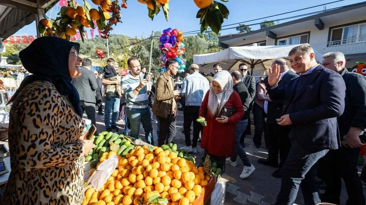Menderes’te Mandalina Festivali coşkusu!