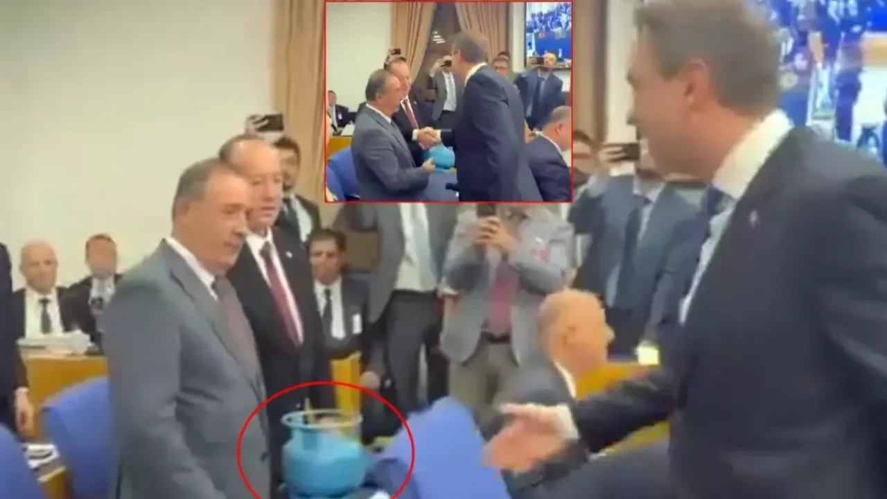 &quot;Mutfakta tüp boş&quot; diyen CHP&#039;li Akay&#039;a Bakan Bayraktar&#039;dan yanıt: Çünkü doğalgaz kullanıyorlar