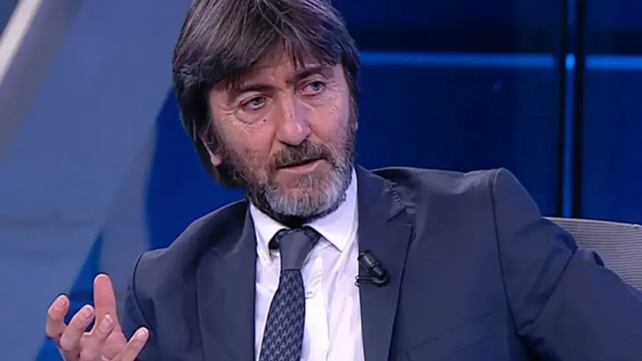 Rıdvan Dilmen Fenerbahçe&#039;deki ayrılığı duyurdu