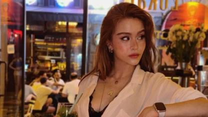 Asena Keskinci'nin yatak sahnesi sosyal medyayı salladı