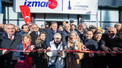 İZMAR Menemen ve Tire’de yeni mağazasını açtı