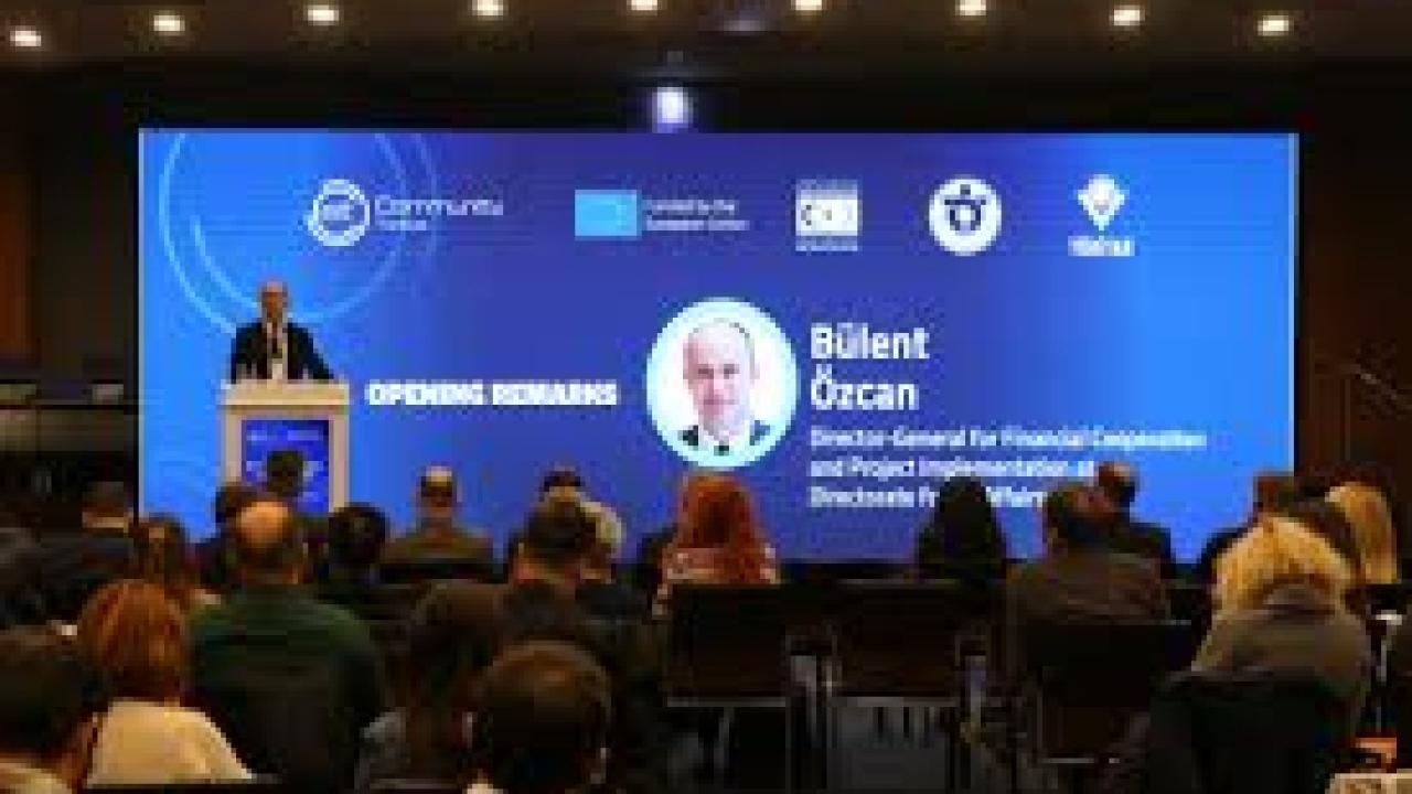 İzmir&#039;de &#039;Yenilik, Bilgi ve Deneyim Paylaşımı&#039; etkinliği düzenlendi