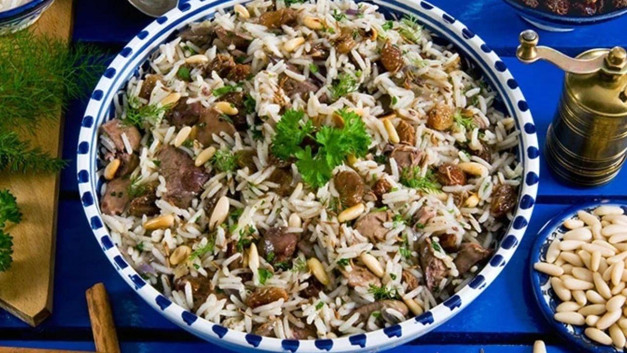 Sofraların vazgeçilmez lezzeti: İç pilav tarifi