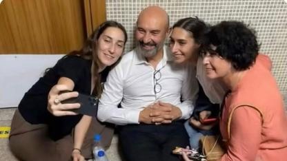 Tunç Soyer'den  Mektup  Var