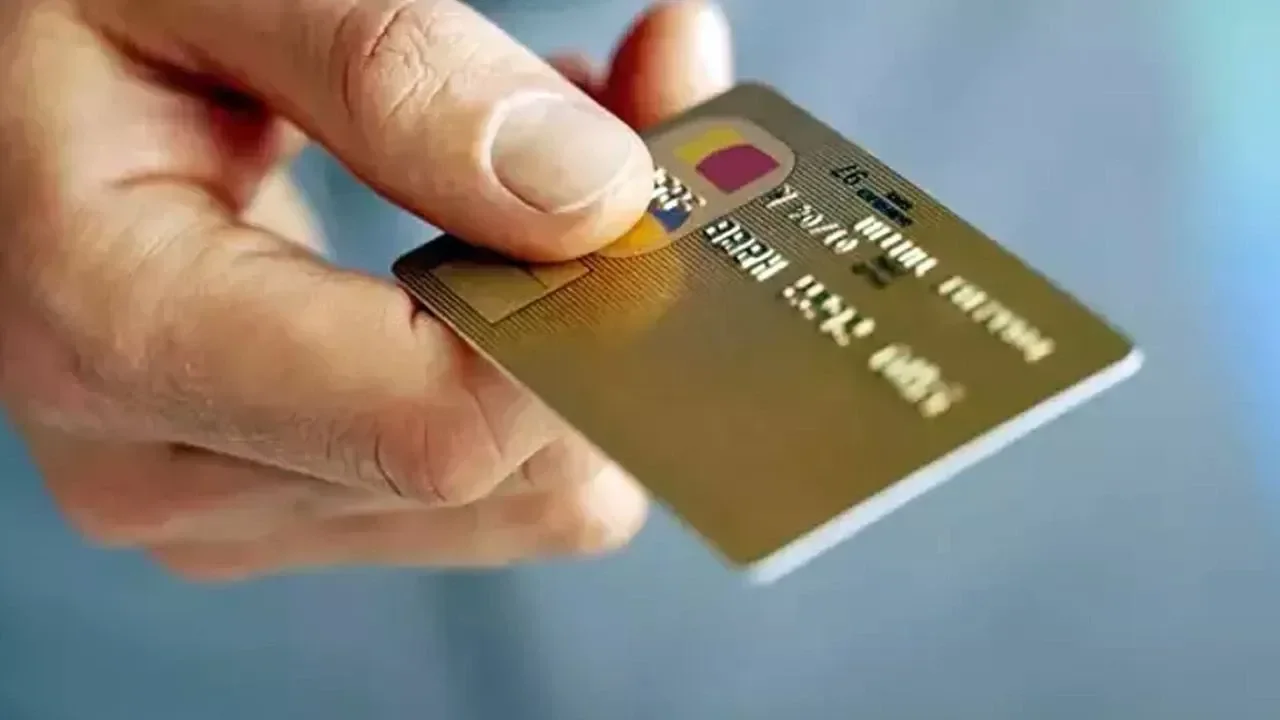 Banka ve kredi kartı kullananlar dikkat! Temassız ödeme limiti yükseltildi