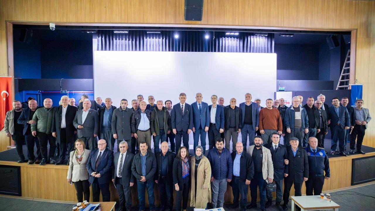 Başkan Tugay Kemalpaşa’da Muhtarlarla Buluştu: Altyapıdan Kırsal Kalkınmaya Ortak Çözüm Vurgusu