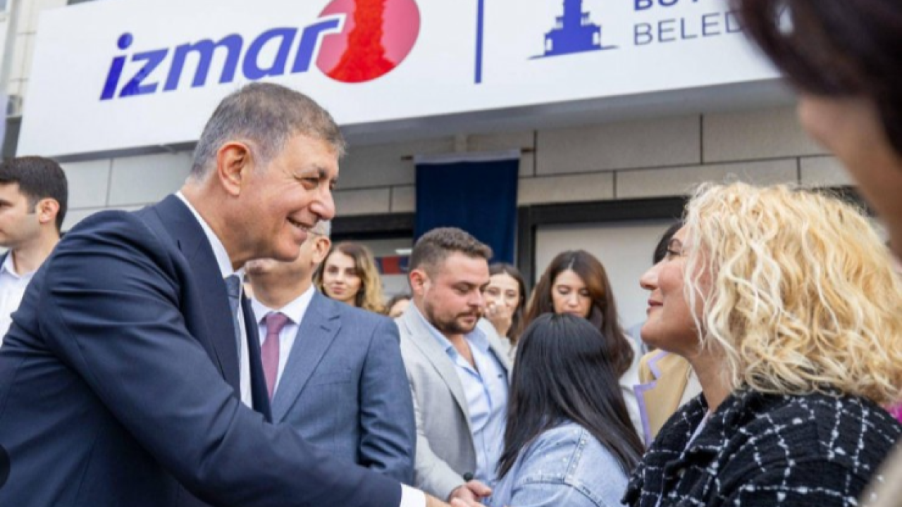 Başkan Tugay’dan İzmirlilere Müjde: İZMAR ve Kent Lokantalarında Yüzde 50 İndirim