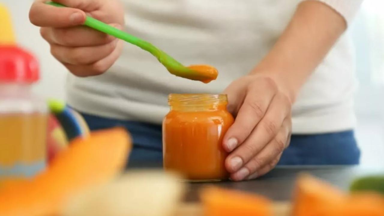 Dünyaca ünlü marka bazı bebek mamalarını raflardan çekiyor