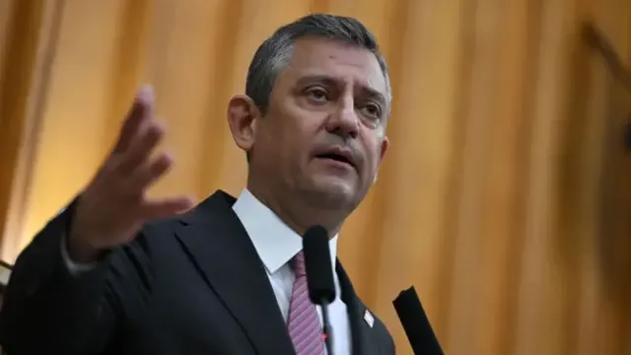 Özgür Özel'den ABD'ye tepki: Bir devlet bir başka devletin başkanını yatağından alamaz