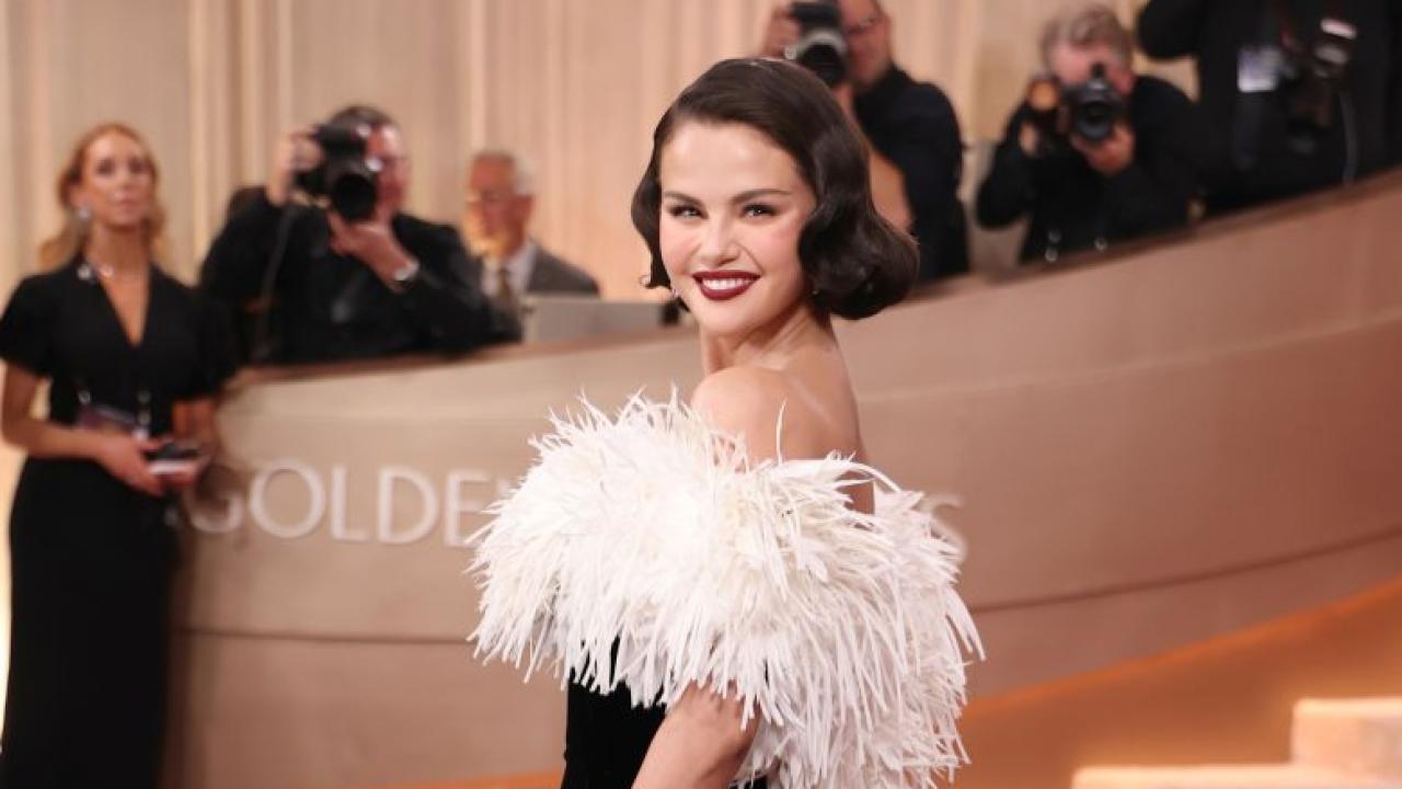 Selena Gomez, Golden Globes’a Chanel zarafetiyle damga vurdu