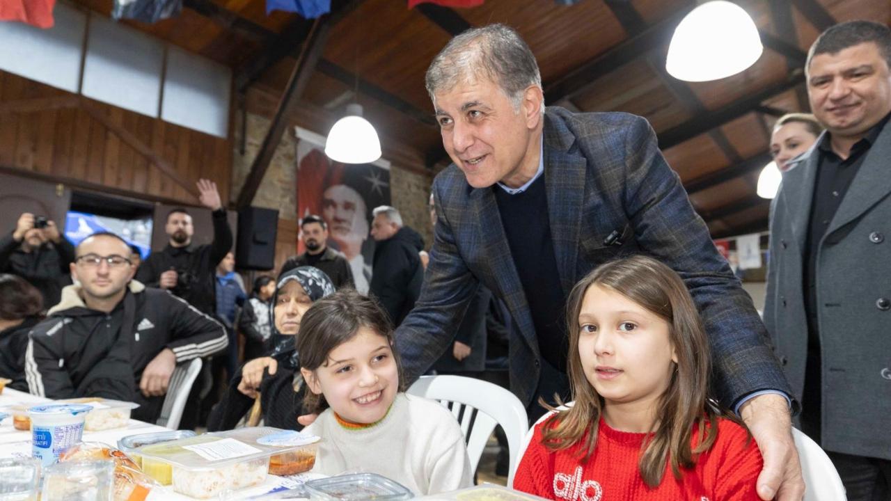 Başkan Tugay iftar programında konuştu: Birlik ve emekle başaracağız