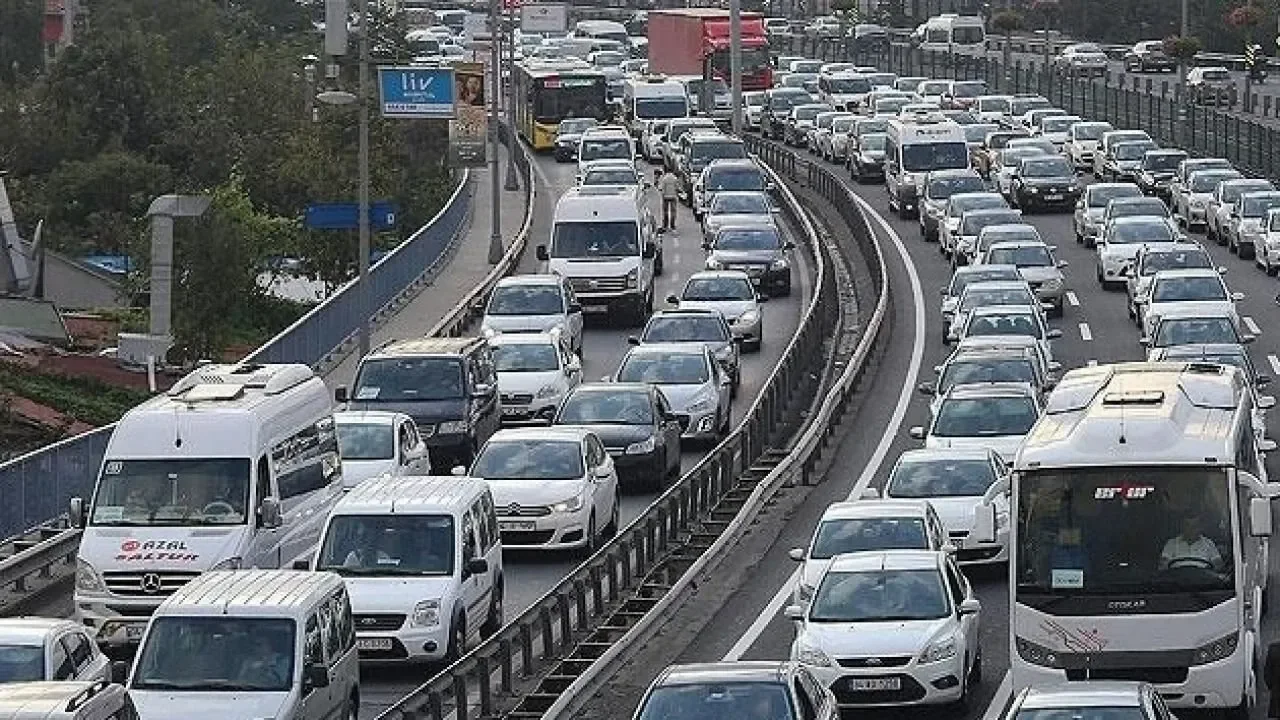 İZBB duyurdu! Dere Caddesi 10 günlüğüne trafiğe kapatılıyor