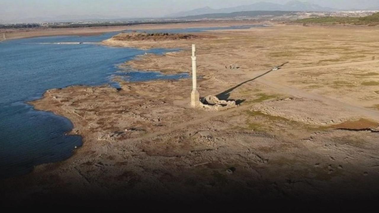 İzmir'e bereket yağıyor barajlar doluyor... Tahtalı'dan sevindiren haber!