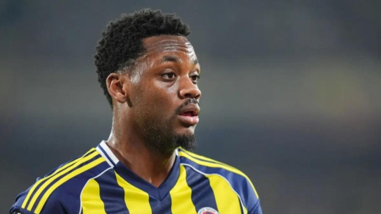 Jhon Duran'dan Fenerbahçe taraftarını çıldırtan hareket