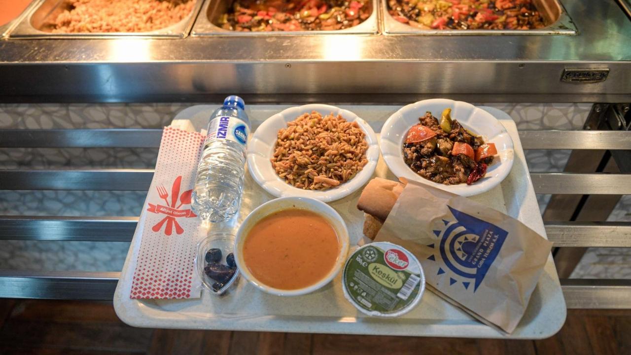 Kent Lokantaları'nda ücretsiz iftar yemeği