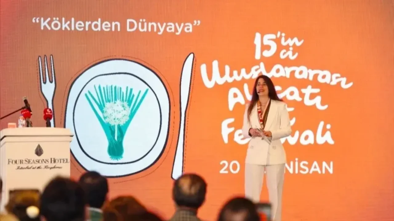 Çeşme Belediye Başkanı Lâl Denizli: “Alaçatı Ot Festivali küresel gastronomi markası olma yolunda ilerliyor”