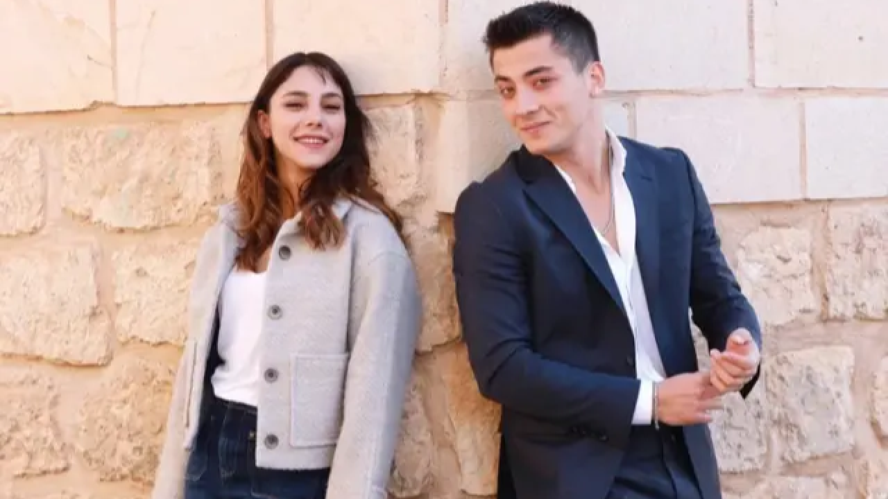 Dilin Döğer ve Atakan Özkaya aşkı ortaya çıktı: “Evet, birlikteyiz”