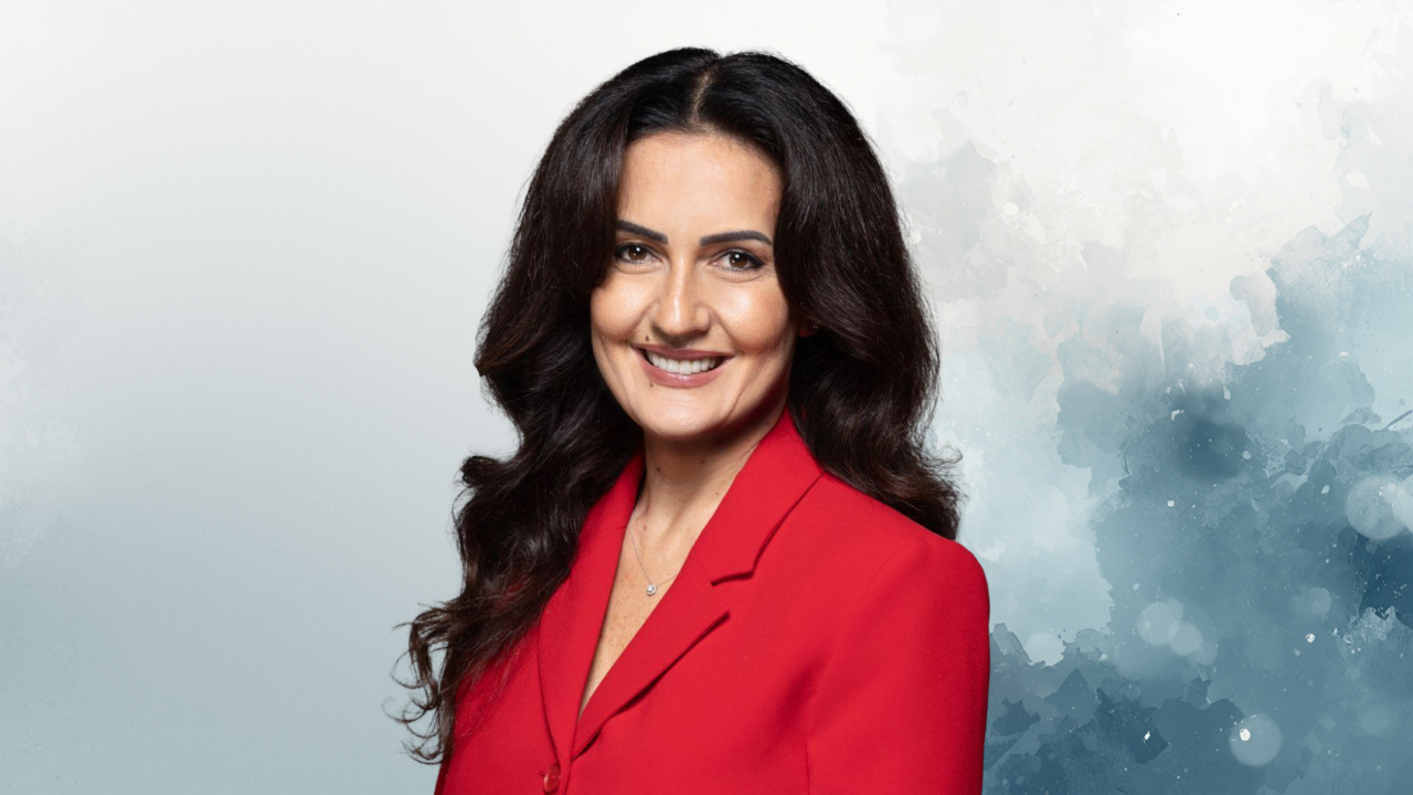 Duygu Alptekin Gürsu'nun "Kadın Liderin Zirve Yolculuğu" kitabı satışta