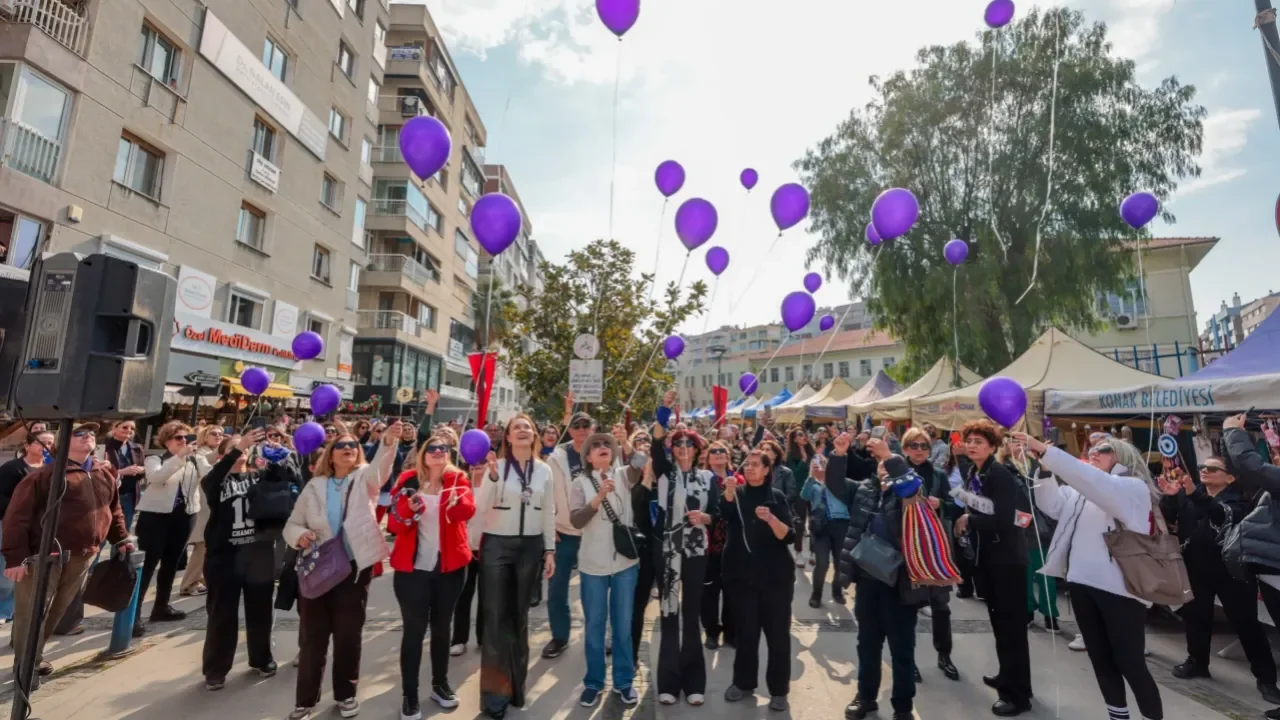 İzmir’de kadın emeği festivalle kutlanıyor: Konak’ta kermes ve konserler