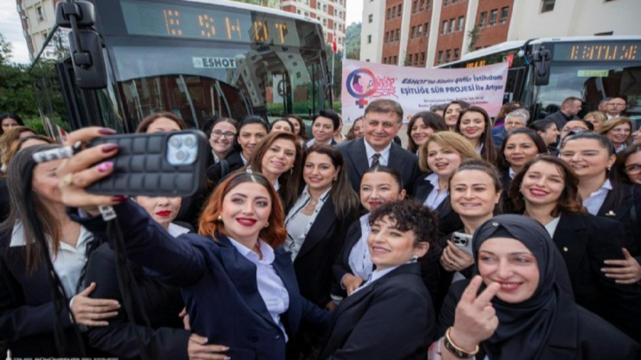 İzmir’de kadınlar direksiyonda: ESHOT’ta kadın şoför sayısı artıyor