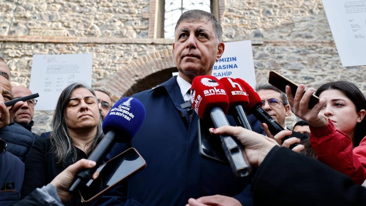 İzmir’in hakkını savunması beklenen vekiller neredesiniz?