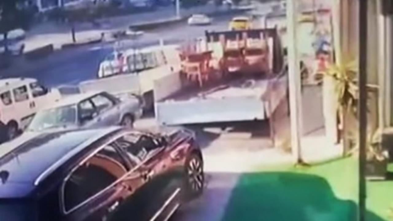 Kuşadası'nda silahlı saldırı: Eski oda başkanı ayağından vuruldu