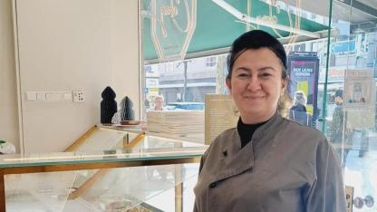 Meslek Fabrikası’nda öğrendi, Hollanda’da pastacı oldu