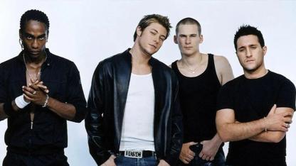 Blue 25. yıl turnesiyle Türkiye’de sahne alıyor