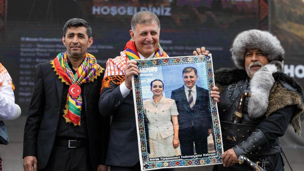 İzmir Yörük Şöleni Başladı: Başkan Tugay’dan “Kararlı Olun” Mesajı