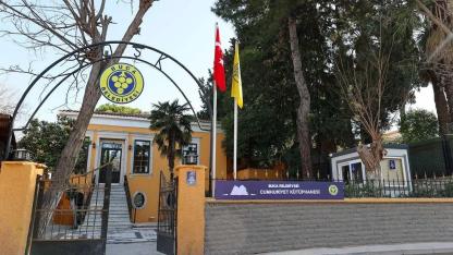 İzmir’de Hasan Âli Yücel Kütüphanesi kapılarını açtı