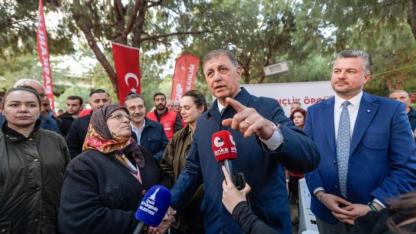 Meslek Fabrikası binası önünde nöbet tutan Cemil Tugay’a destekler sürüyor