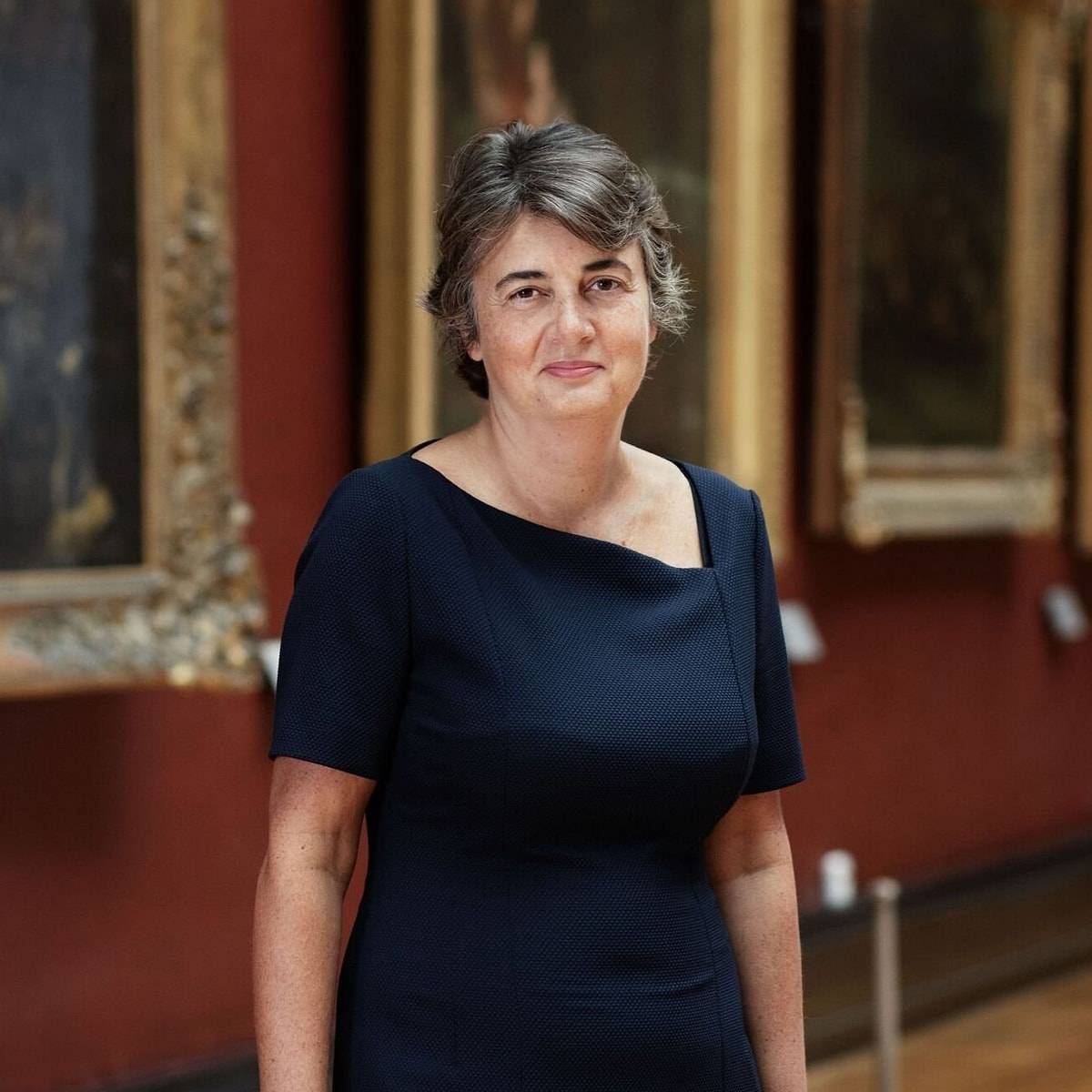 Louvre Müzesi müdürü istifa etti: Skandalların gölgesinde görevden ayrılık