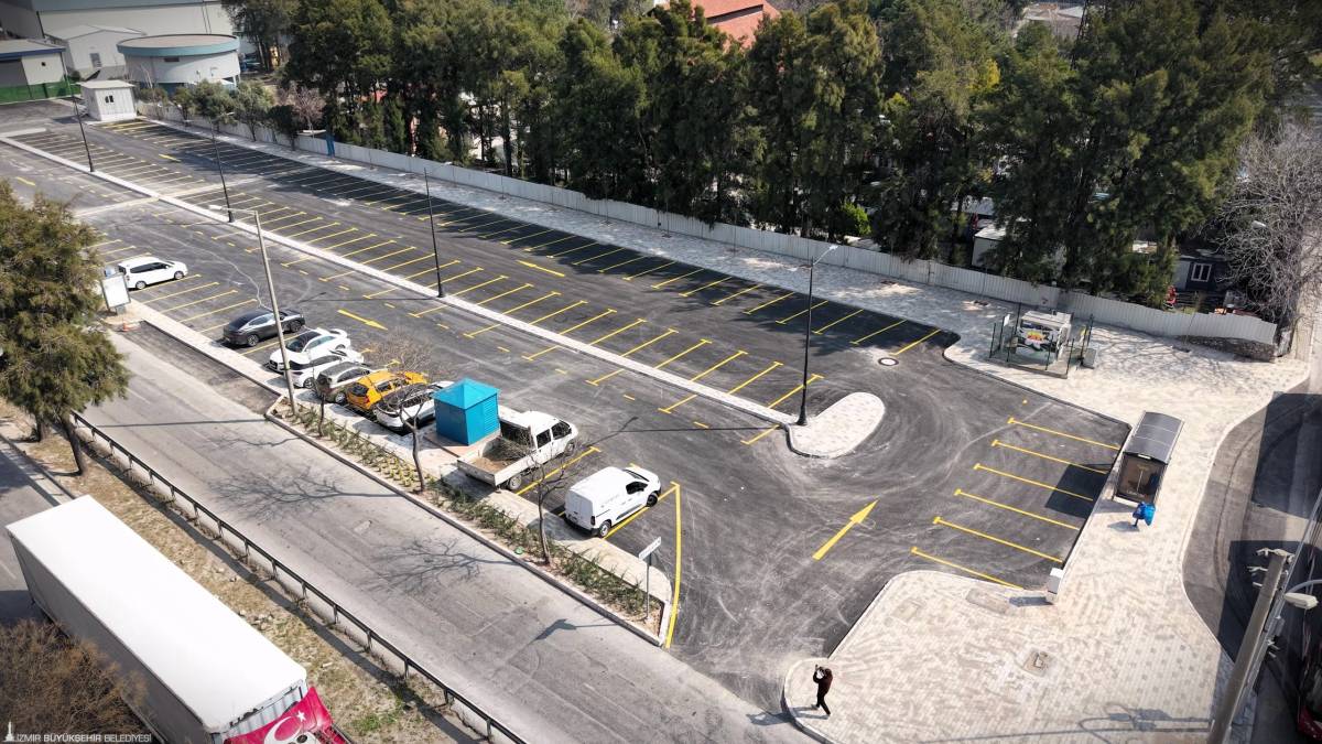 Konak’ta 154 Araçlık Ücretsiz Otopark Hizmete Açıldı